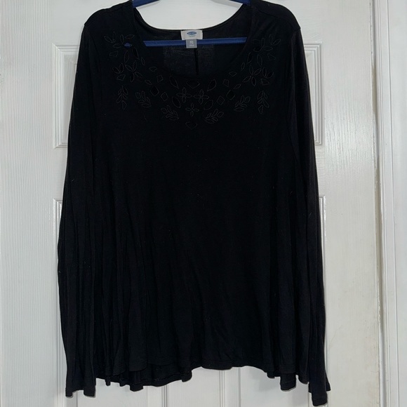 Old Navy Tops - Women’s Old Navy blouse size xxl